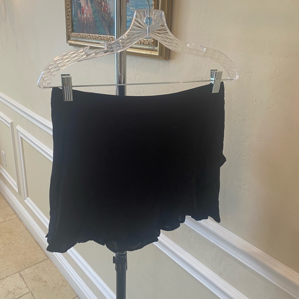 Altar’d State black skort